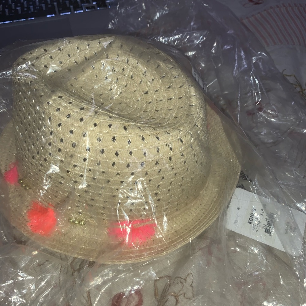 NWT Super cute cowboy hat!